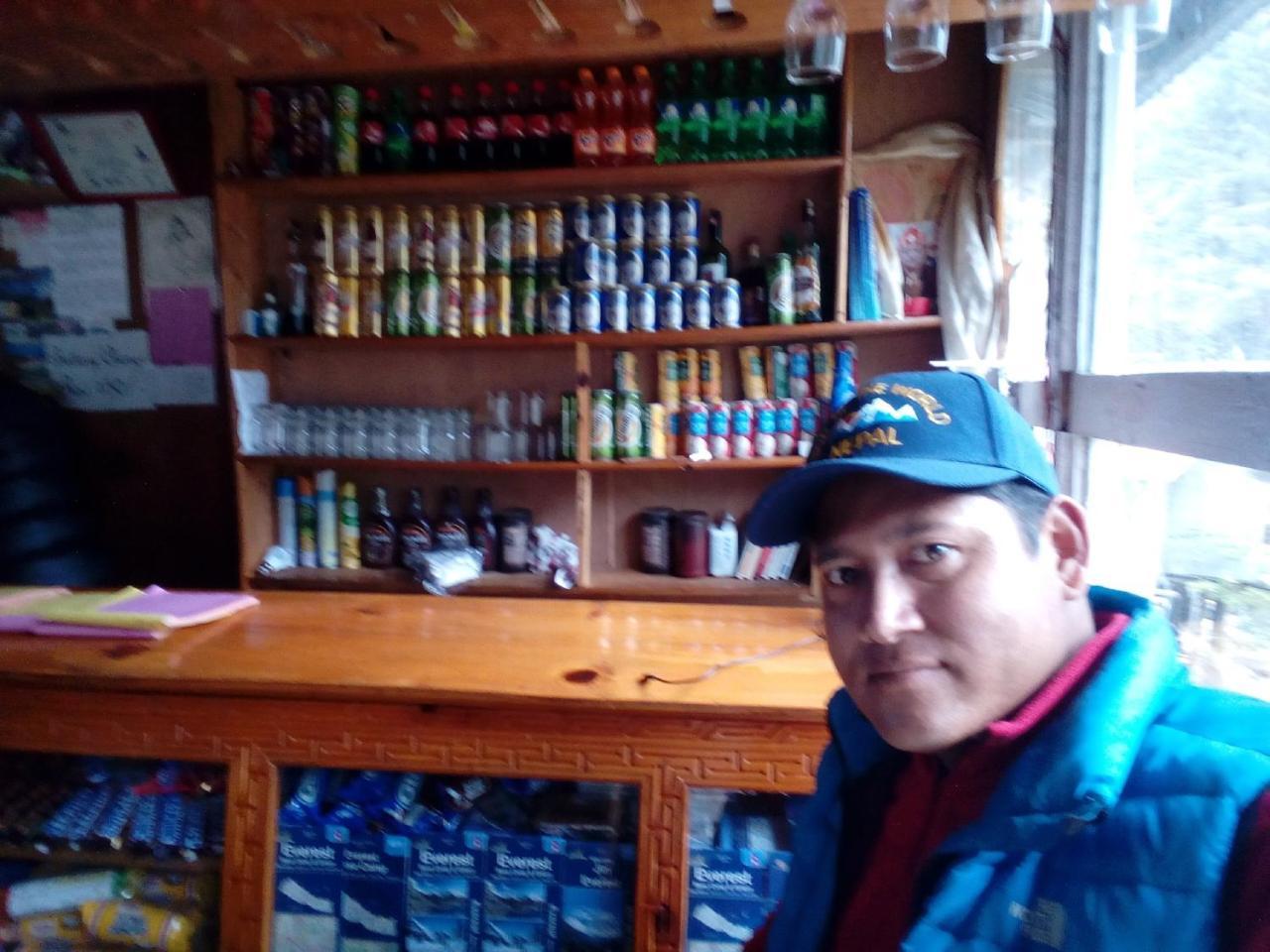 Everest Home Stay Apartment Lalitpur Екстер'єр фото